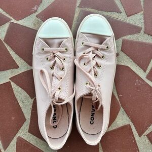 Converse Women's Light Pink Leather Sneakers